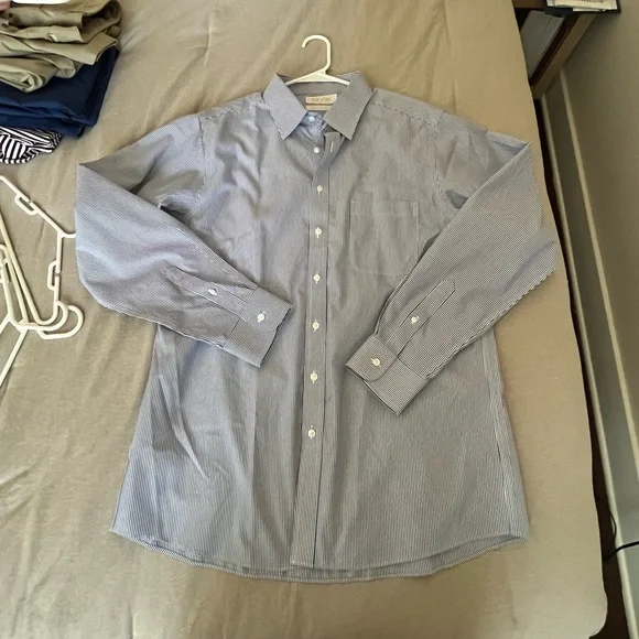 Gold Label Shirts | Gold Label Mens Button Down Shirt | Color: Blue/White | Size: 17/35 | Mckemper1'S Closet Gold Label Shirts | Gold Label Mens Button Down Shirt | Color: Blue/White | Size: 17/35 | Mckemper1'S Closet